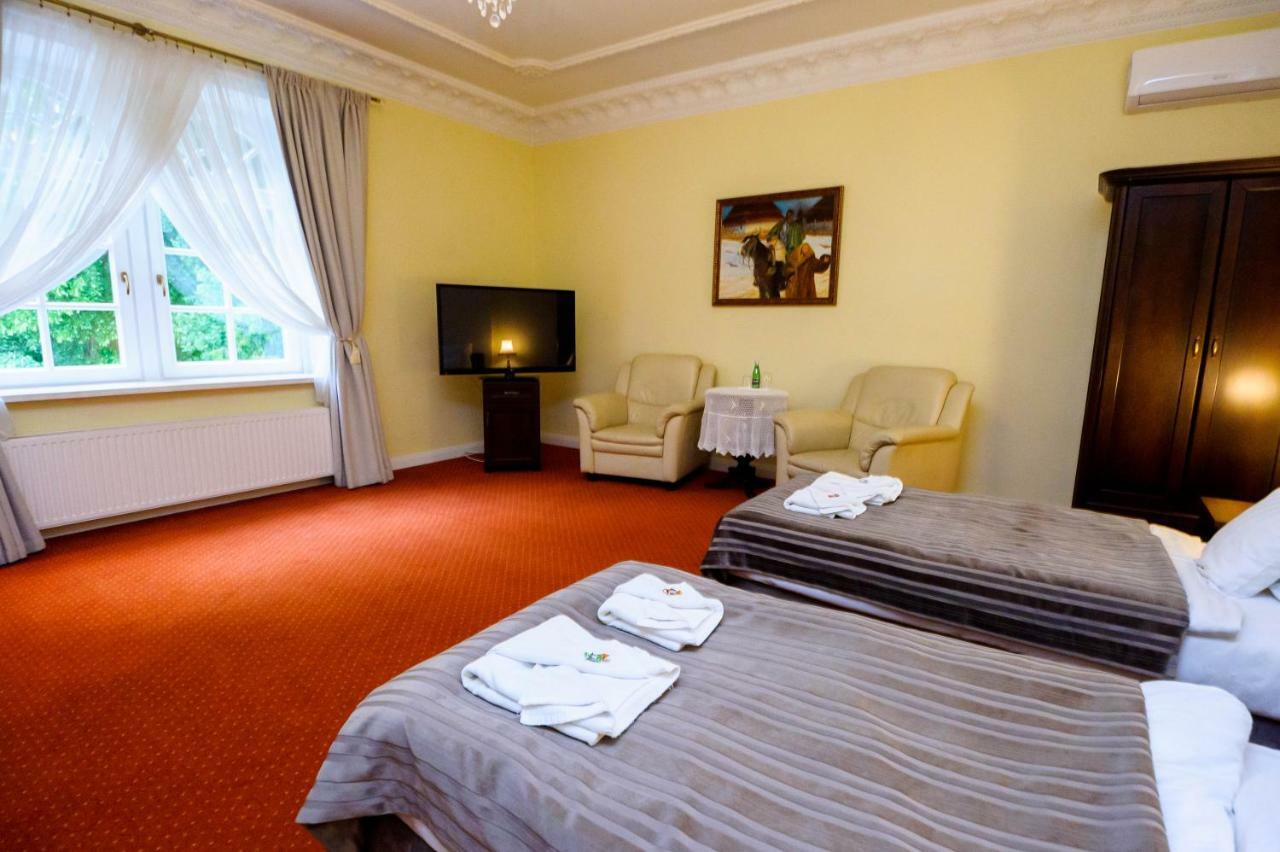 Hotel Dwór Sójki Kültér fotó