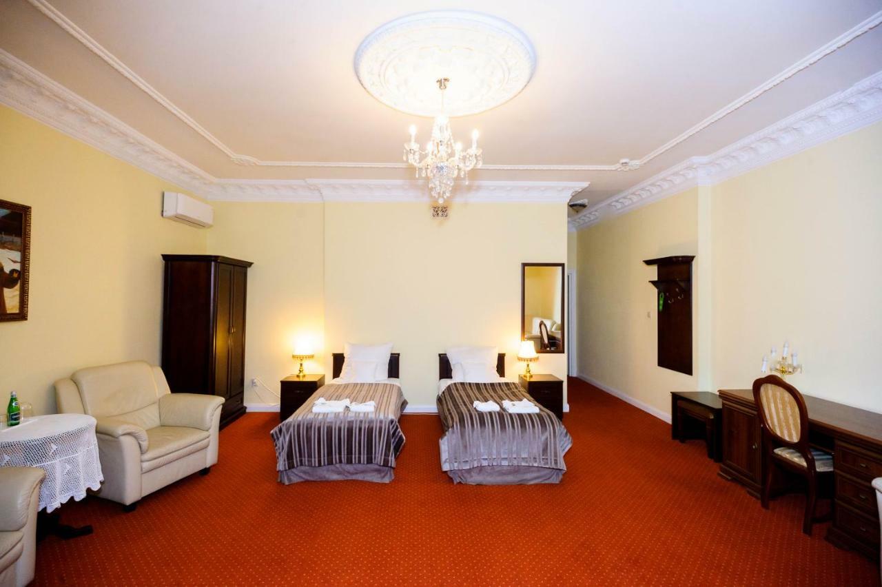 Hotel Dwór Sójki Kültér fotó